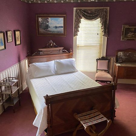 Four Winds Victorian Venue & Suites Bonham ภายนอก รูปภาพ