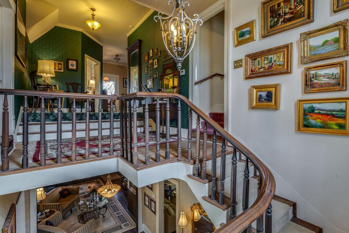 Four Winds Victorian Venue & Suites Bonham ภายนอก รูปภาพ